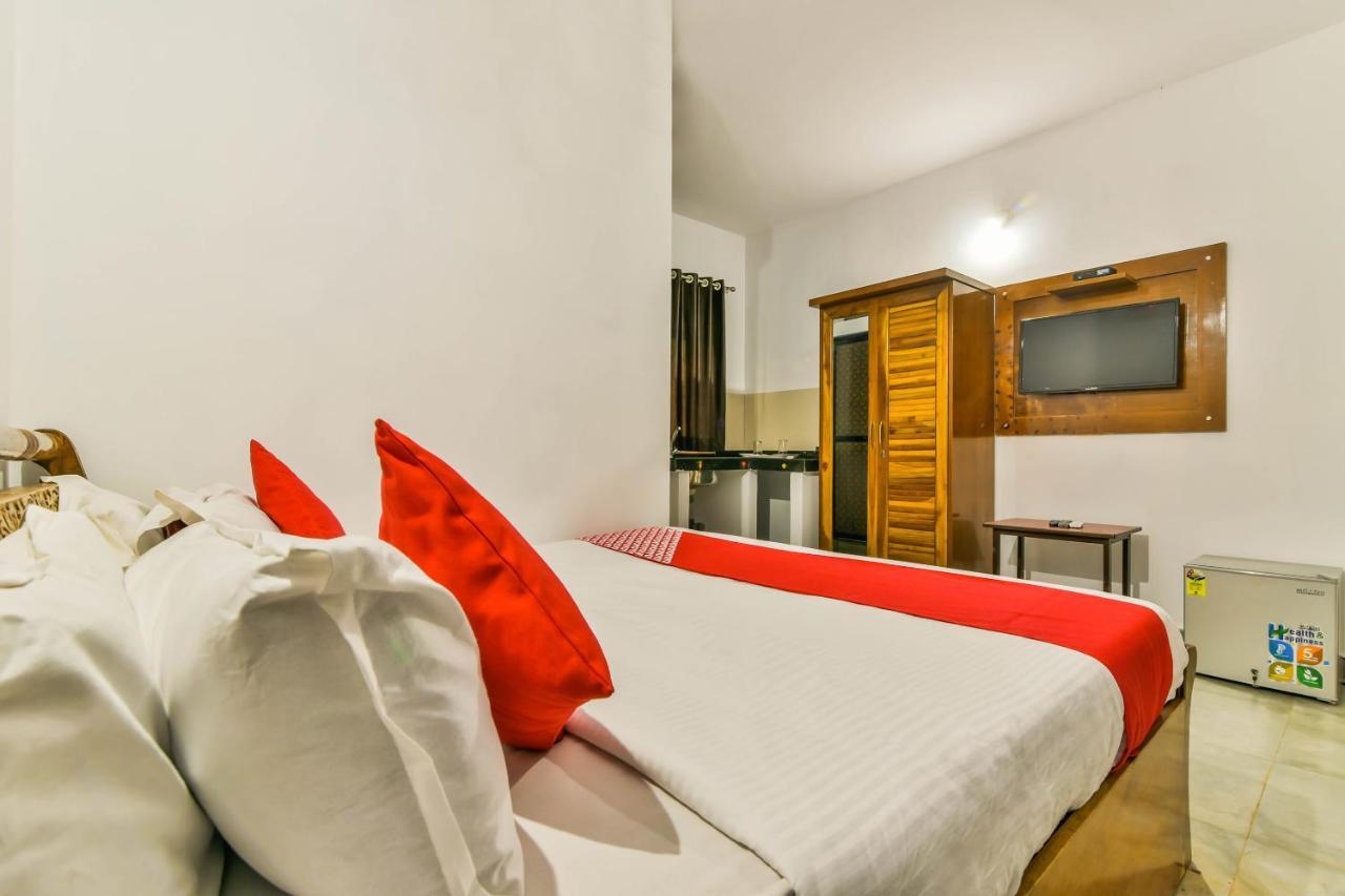 Collection O 15487 Ashoka King Hotel Мандрем Екстериор снимка